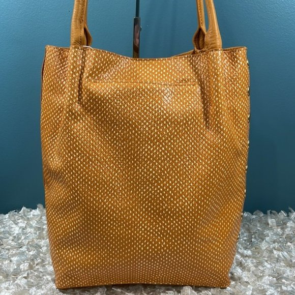 Hammitt Oliver Large Snake Embossed Tote Bag - Picture 3 of 10